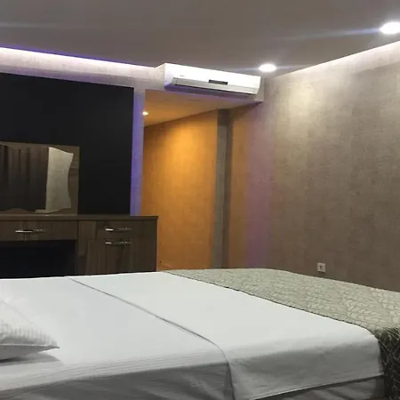 Apartahotel The Tuyap Vip Suites *